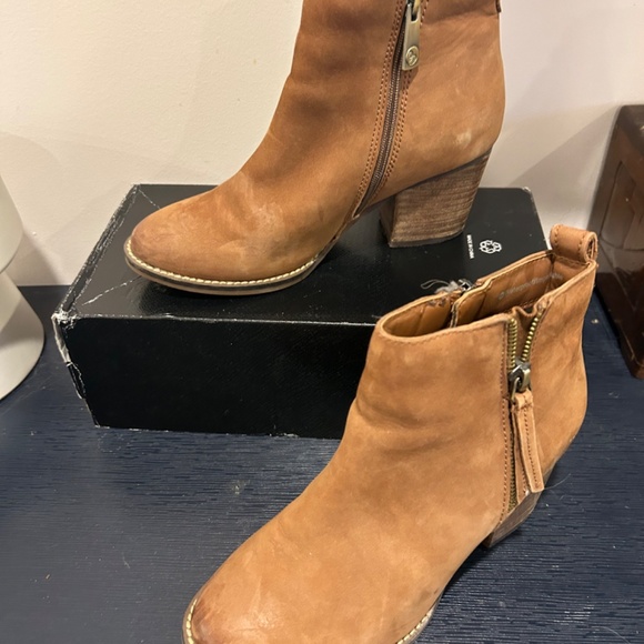 Booties - Picture 3 of 3